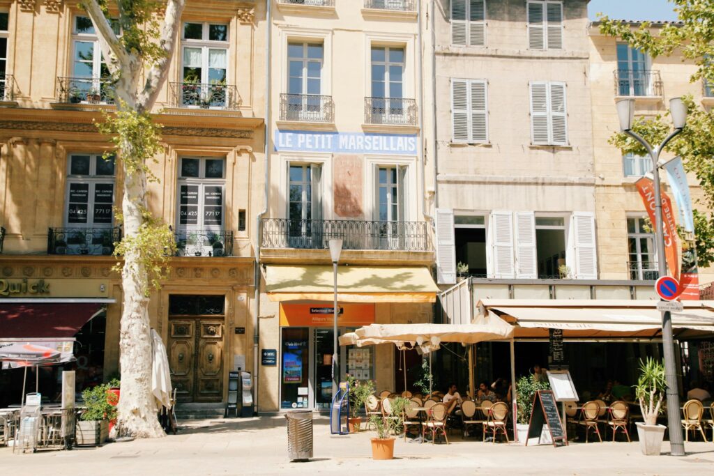 Photo de Linh Nguyen sur Unsplash - Aix-en-Provence
